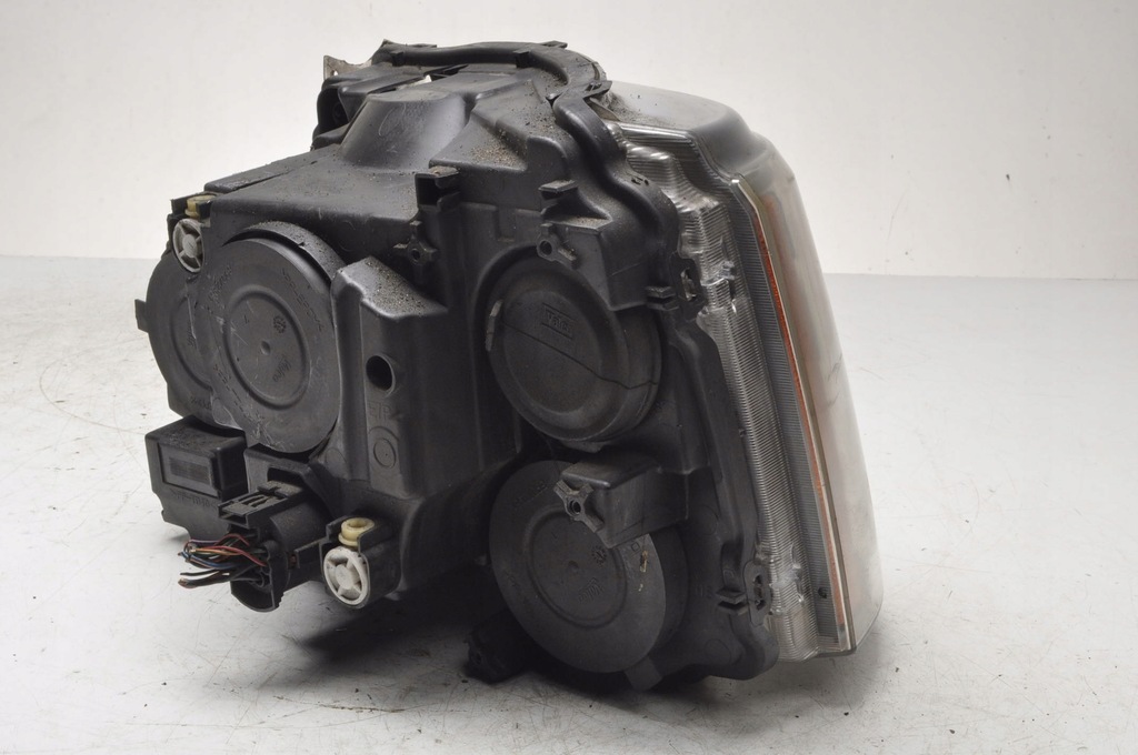 фото №10, Range rover l320 лампа права передня bi ксенон uk