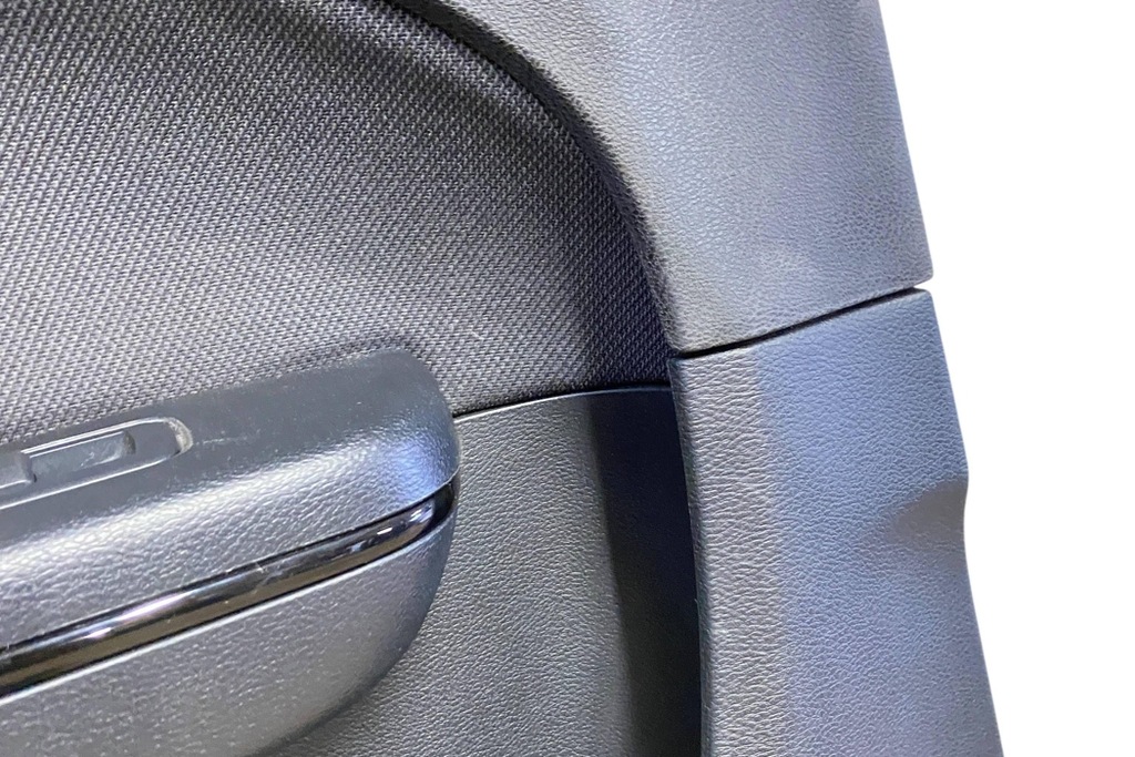 фото №7, Обшивка задніх лівих двері dodge charger 6el034x9ac 3.6l бензиновий 218kw