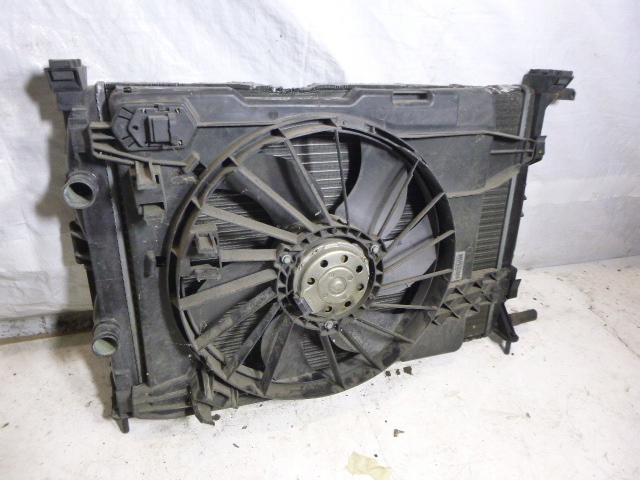 фото №1, Megane ii 1.5dci 8200151465 вентилятор радіатор