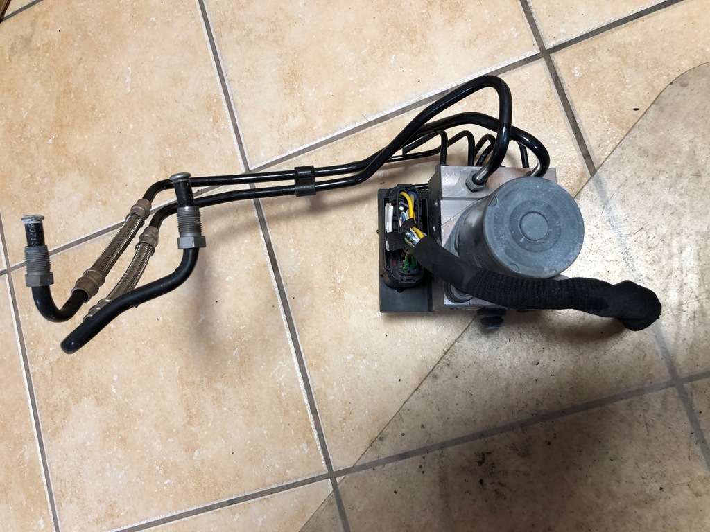 фото №1, Citroen c5 iii насос abs 0265951416