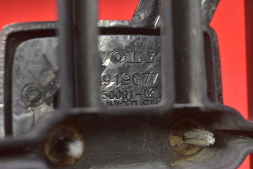 фото №16, Решётка радиатора решётка радиатора czarna хром 9190740 volvo s60 1 i 00-04