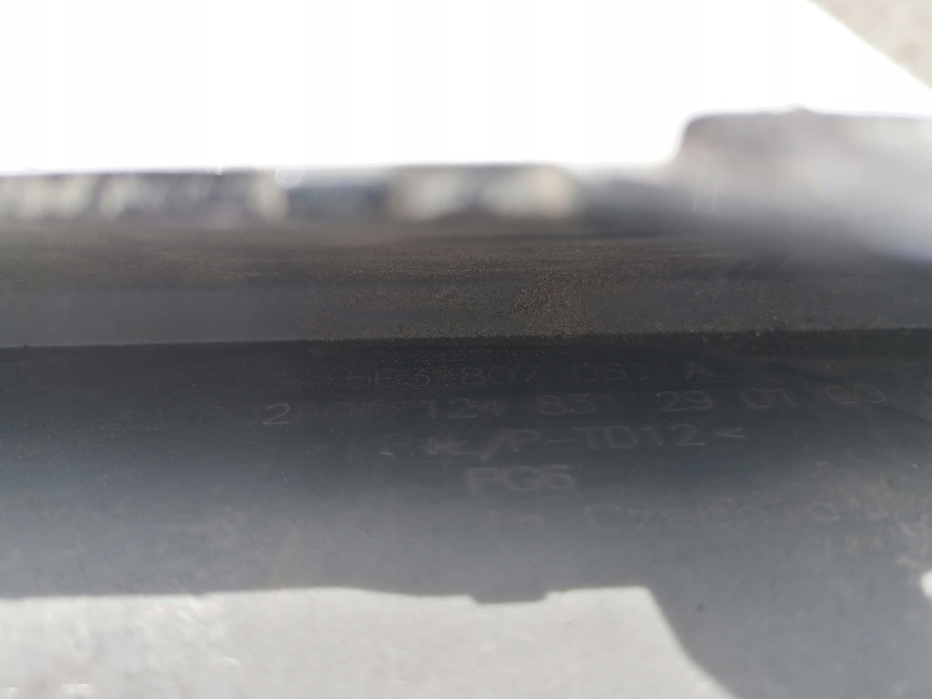 фото №10, Спойлер накладка бампера перед skoda octavia 4 rs