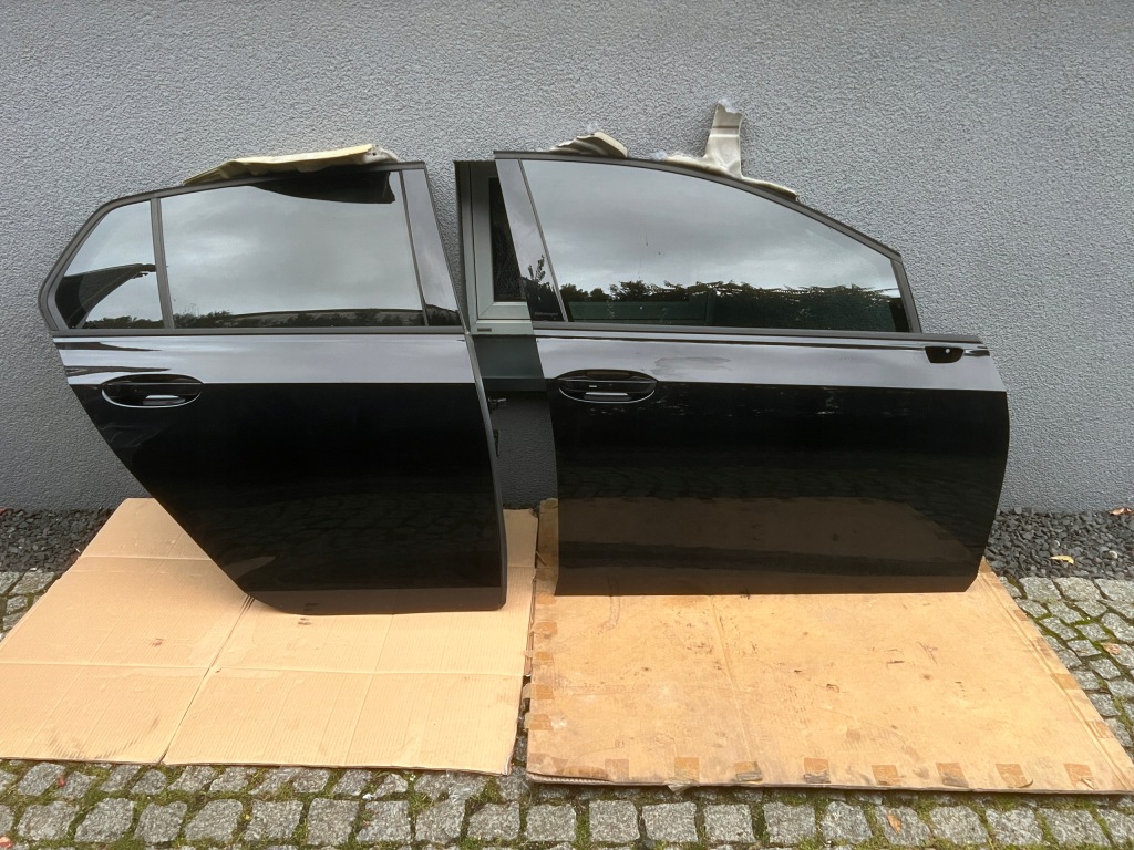 фото №1, Vw golf viii 8 дверь правое передние правый перед задняя задние полный lc9x