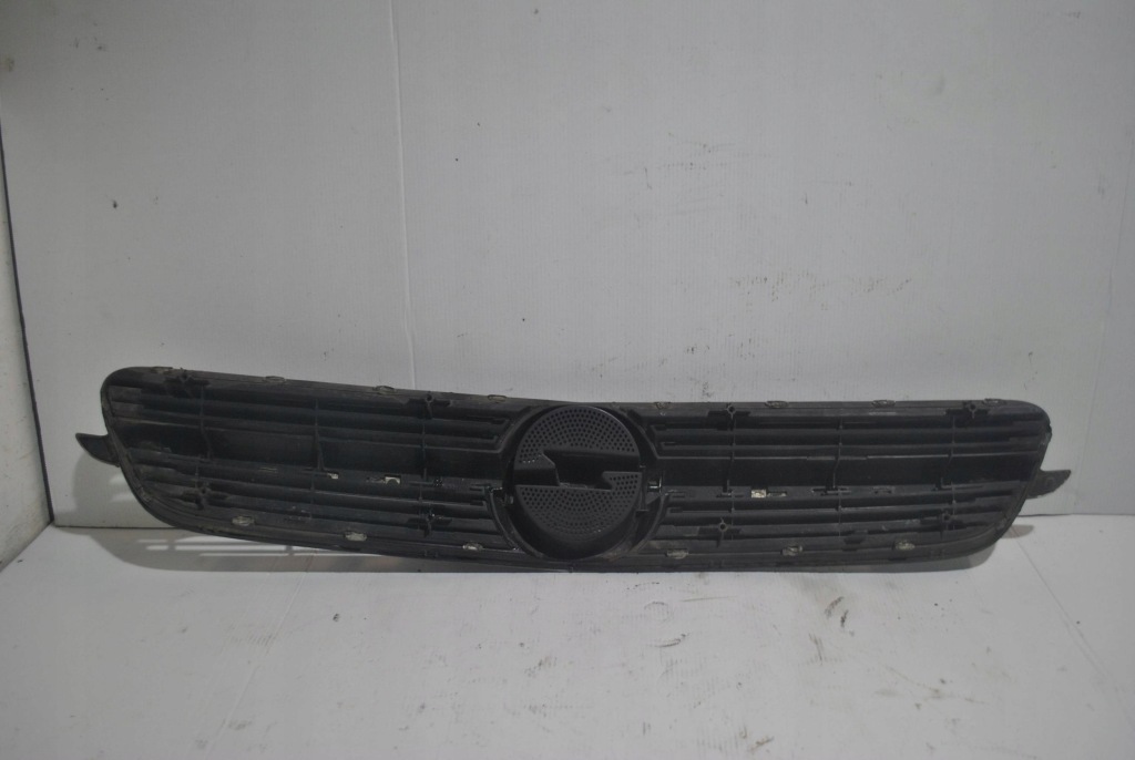 фото №2, Решётка радиатора решётка радиатора перед opel vectra c 131068