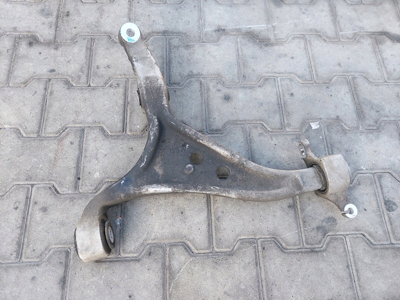 фото №1, Mercedes ml gl w166 важіль правий перед нижній 16604