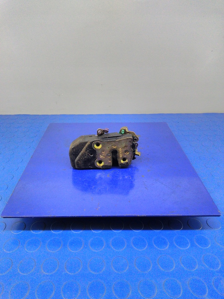 фото №1, Chrysler pt cruiser замок перед передний правый