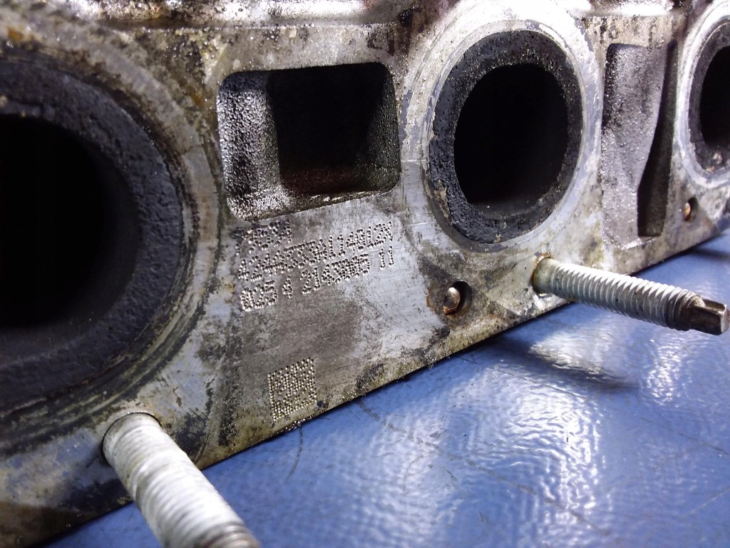 фото №7, Laguna iii 3.0 dci v6 головка двигуна права v9x891