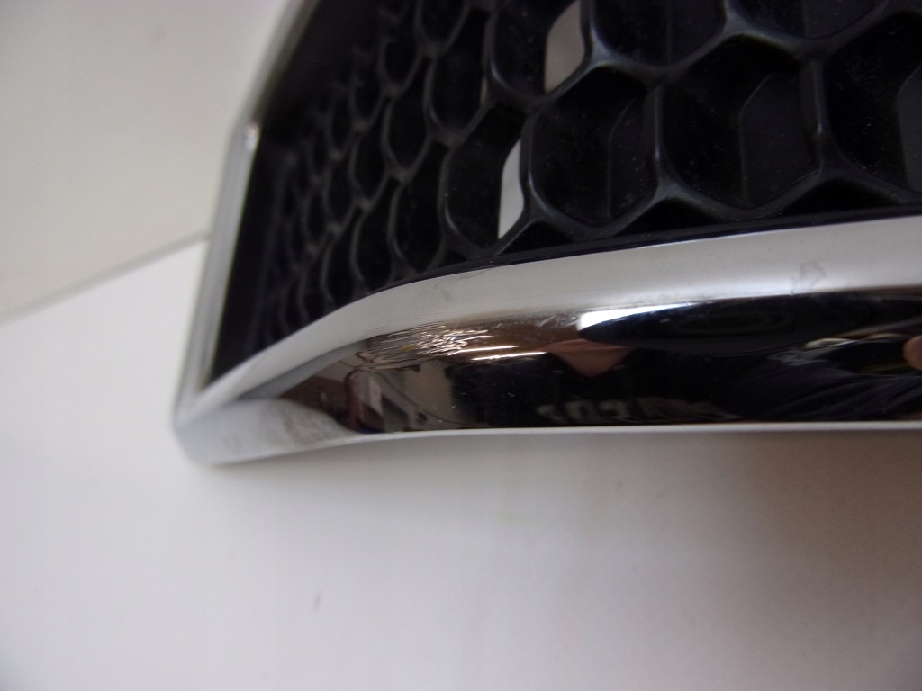 фото №4, Jeep cherokee kl решётка капот 4 68138335ab