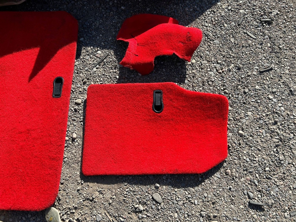 фото №5, Обшивка підлога килимок багажника комплект chevrolet corvette c5 1997-