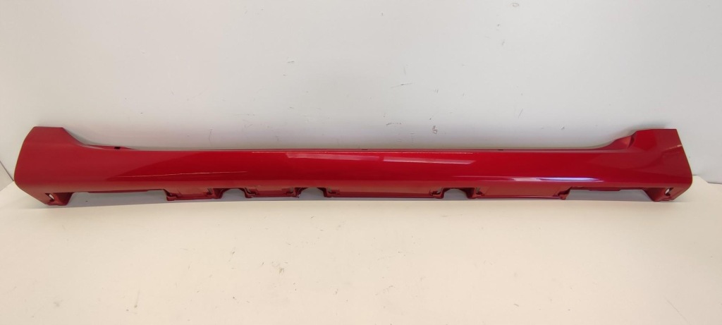 Купити Suzuki swift mk9 накладка поріг поріг правий zwp 77211-70t0