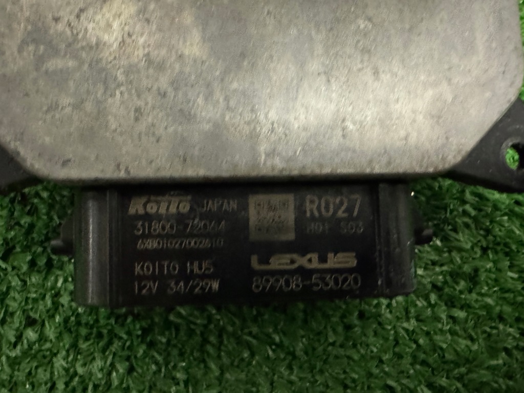 фото №10, Лампи lexus is 2019 europa