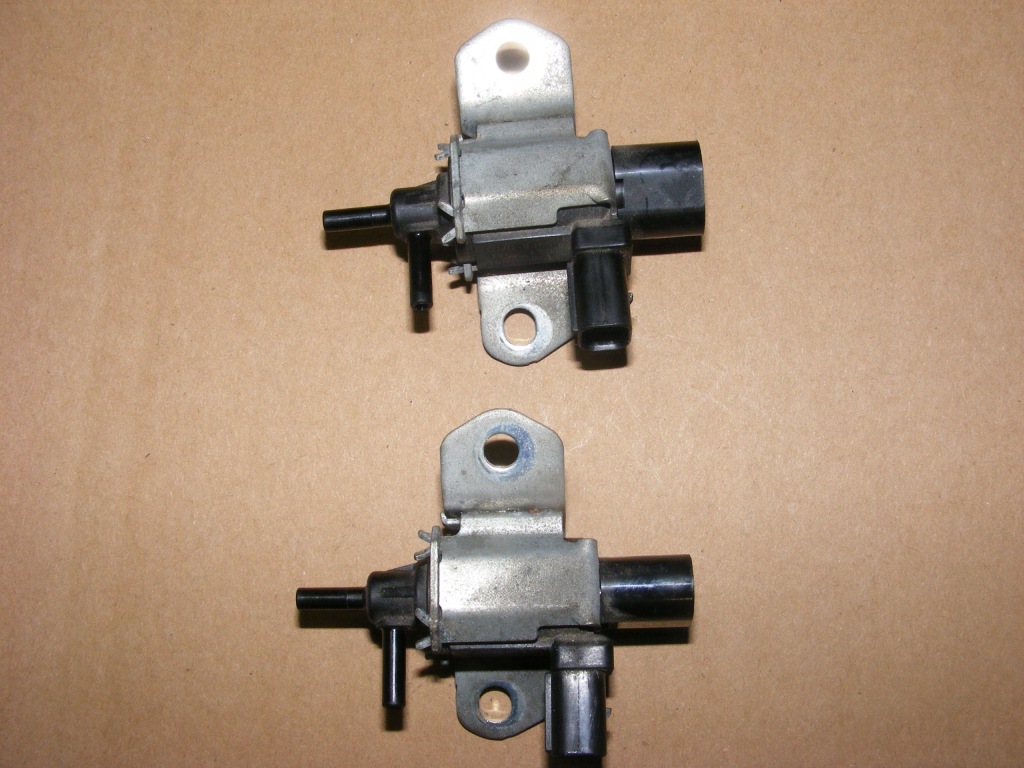 фото №1, Mazda 3 5 6 електроклапан вакуум клапан