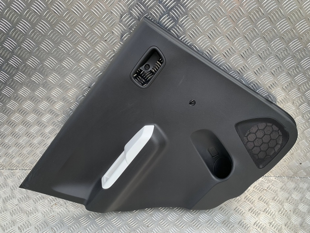 фото №8, Обшивка двері задня l/p suzuki ignis iii 16-