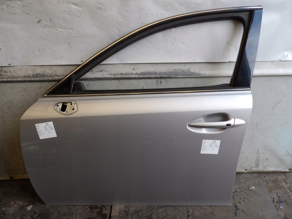 фото №1, Lexus ii is 220 05-10 sedan 1g1 двері перед ліва