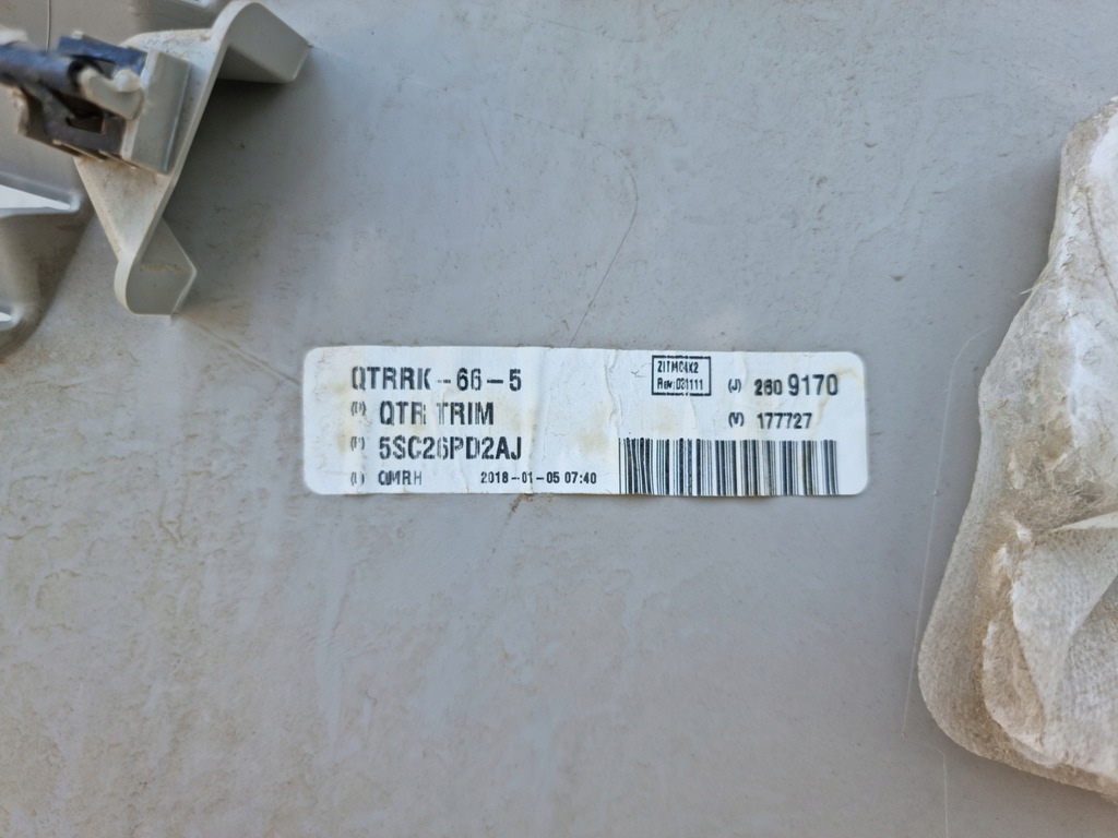 фото №8, Chrysler pacifica 3.6 обшивка багажника правый 18r