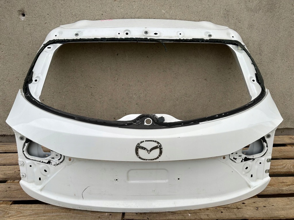 фото №1, Крышка багажника багажника задняя задняя mazda 3 iii bm 2013- hb bardzo ladna