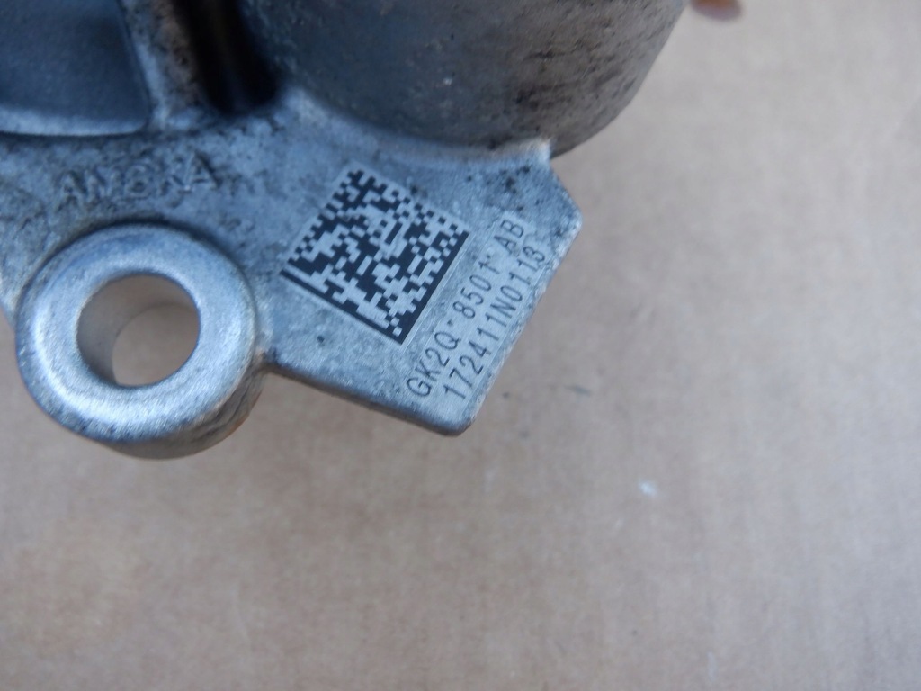 фото №5, Ford оригінальний номер gk2q8501ab додаткова насос водяна