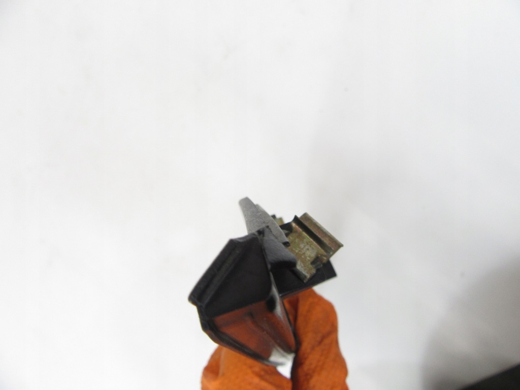 Захист заглушка двірники задній bmw e34 універсал Оригінал