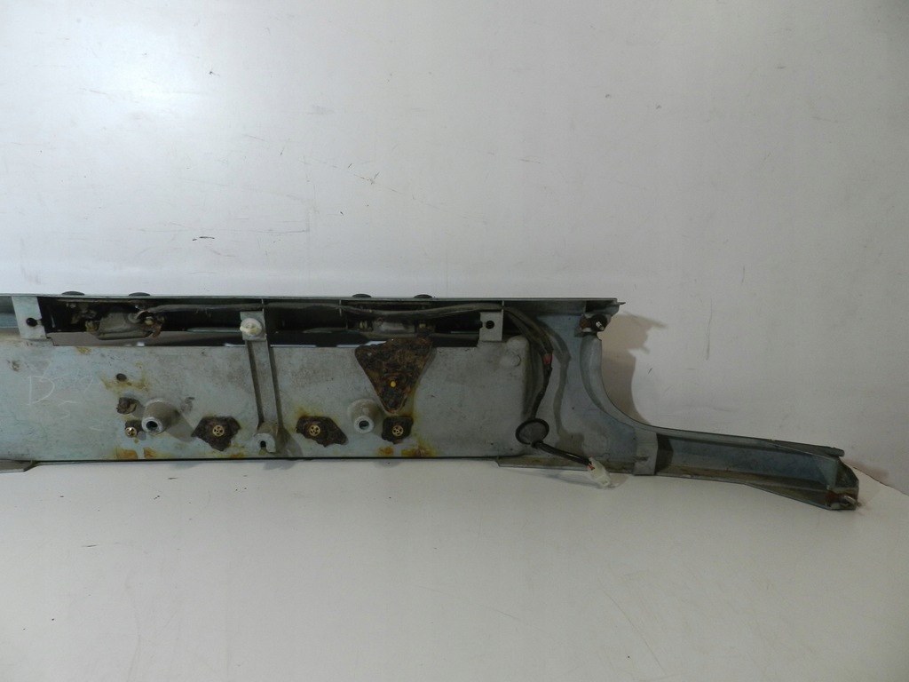 фото №7, Pas задній рамка pod номерний знак накладка mazda mx5 mx-5 i na miata 89-98