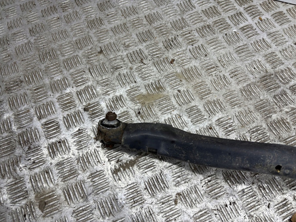 Mercedes-benz a w169 2006 рычаг продольный заднего подвеска Киев