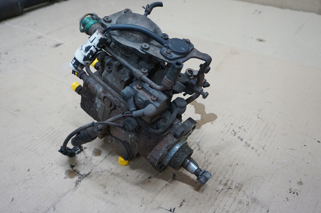 фото №11, Isuzu trooper насос впрыскная 2,8 td 84-91r