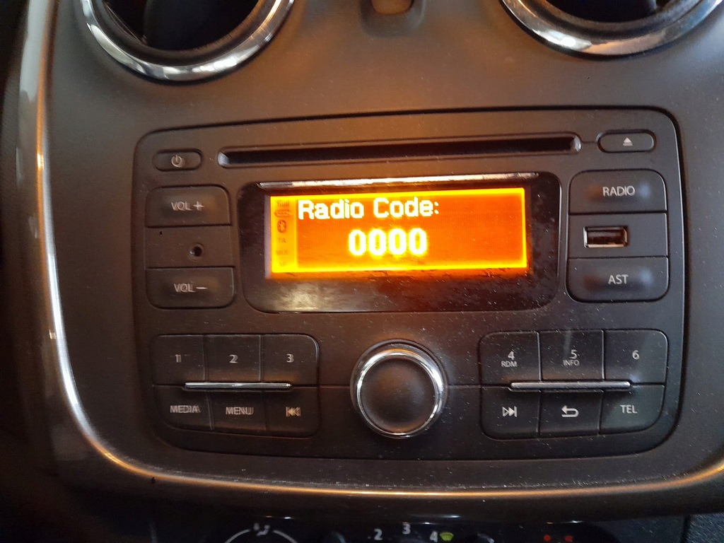 фото №2, Радио dacia logan ii 281155216r