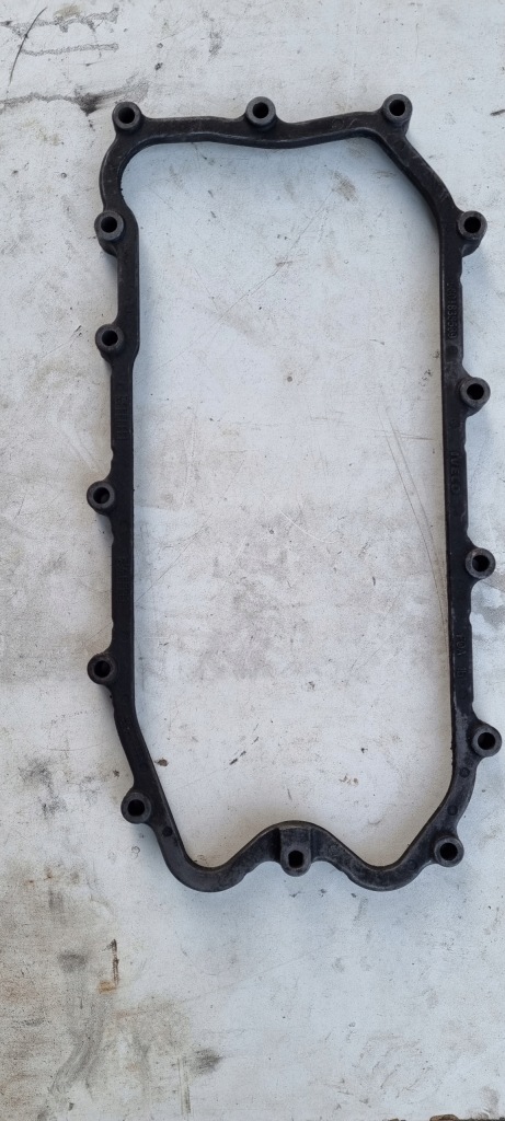 Купить Рамка картера масляный iveco 5801838539