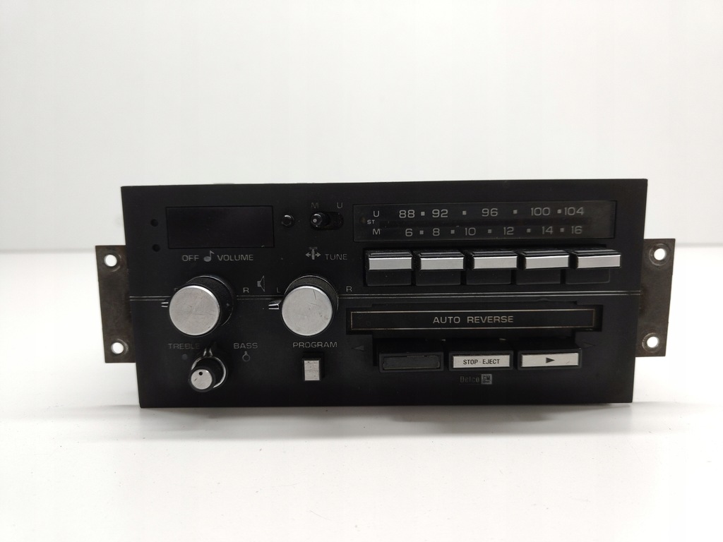 фото №1, Chevrolet camaro iii z28 радио оригинал 82-92