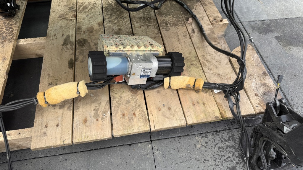 фото №10, Bmw e93 дах складний kompletny cabrio скло kompletny black sapphire 475