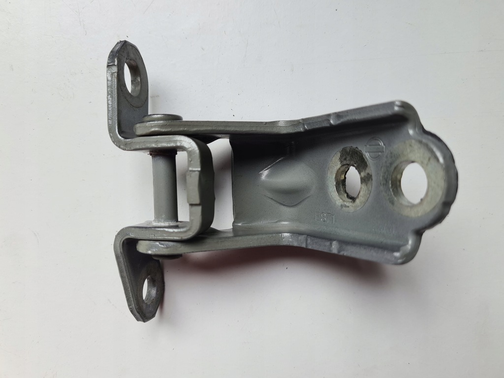 фото №1, Петля дверь правый перед nissan qashqai iii j12 21