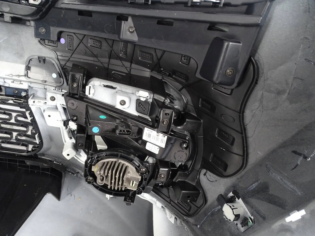 фото №8, Бампер перед передний jeep commander 2020+