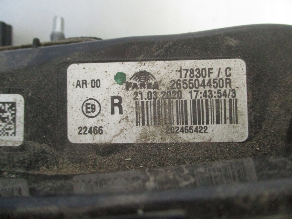 фото №5, Renault clio v hb лампа задняя правая w крышка 19-23 rok