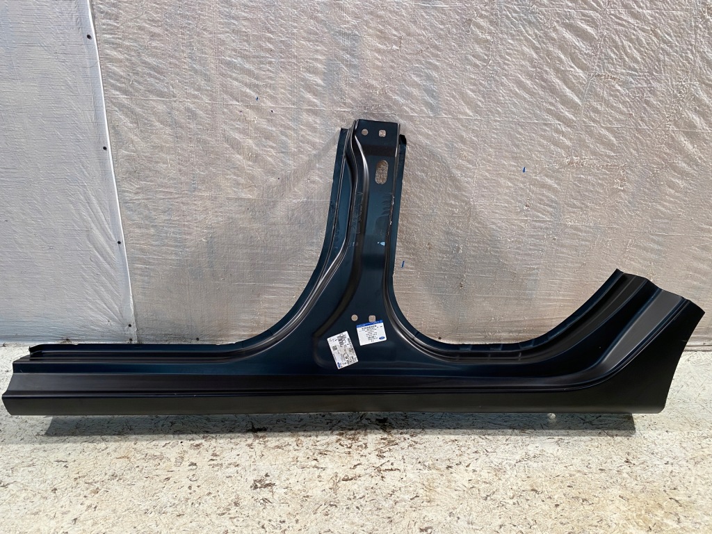 фото №2, Ford fiesta mk7 5d порог левый блок двигателя 1553685