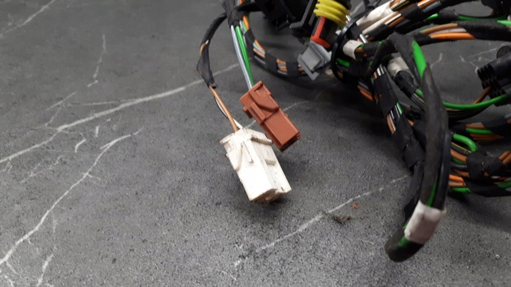 фото №6, Электропроводка дверь левый задняя smart fortwo