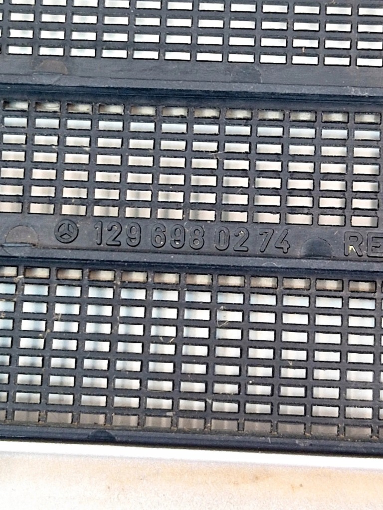 Молдинг передний правого крыла mercedes-benz sl r129 a1296980274 Цена