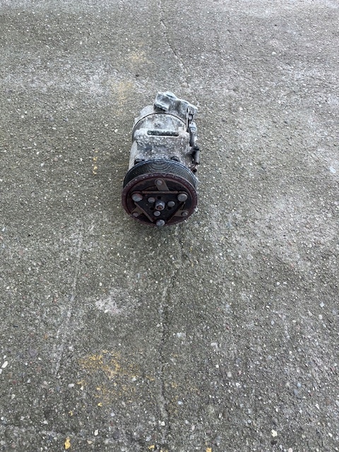 фото №1, Компрессор кондиционера компрессор кондиционера renault captur fl 926003358r