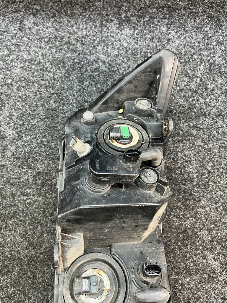 фото №10, Dodge journey лампа левая перед передняя оригинальный номер europa 05067789aa