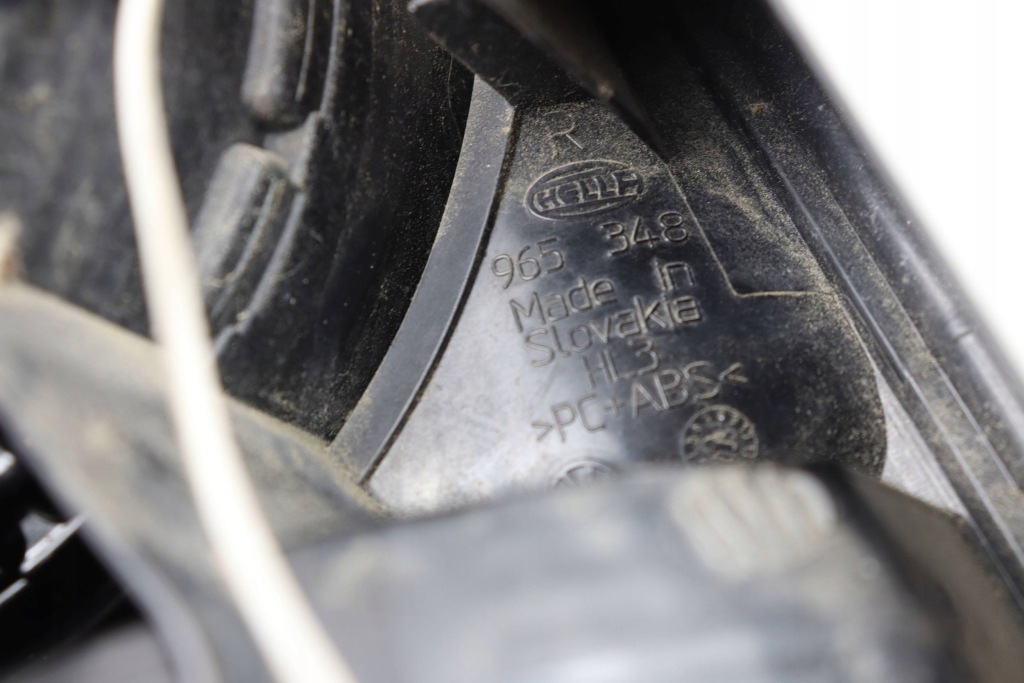 фото №10, Vw polo iv 9n лампа правая задняя задняя lift 05-09 europa 965348