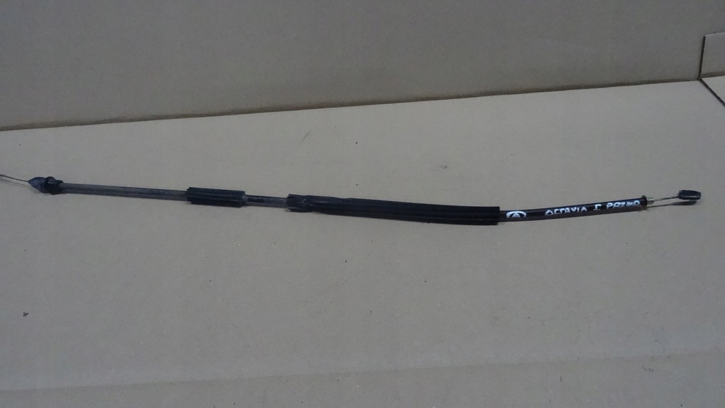 фото №1, Octavia 1 i трос замка перед 1u0837099a