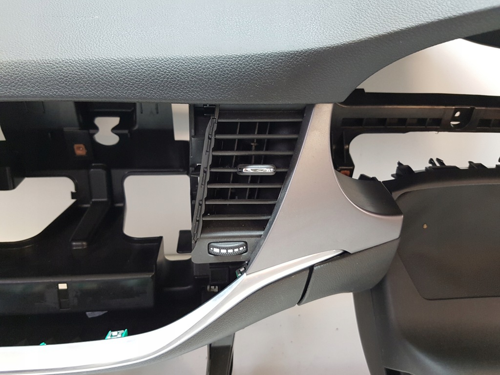 фото №7, Astra v k 5d hb панель приладів консоль панель приладів uk