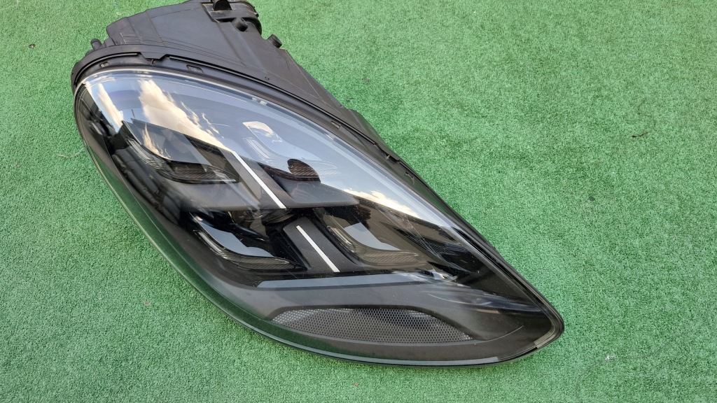 Купити Porsche panamera 973 full led matrix фара передня