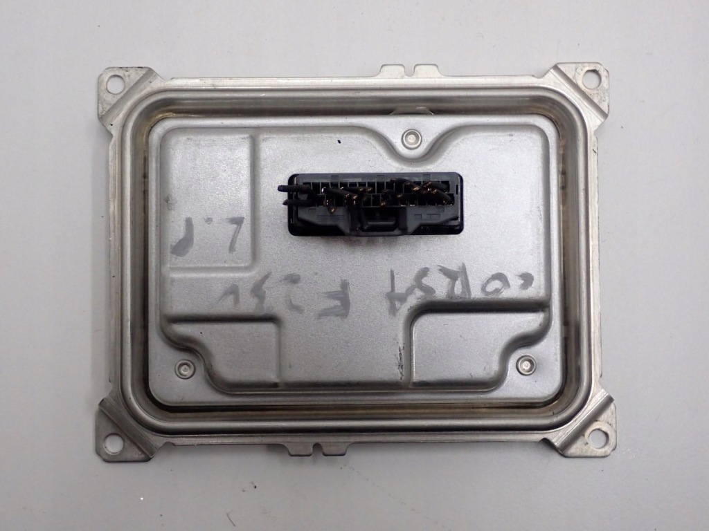 фото №1, Перетворювач модуль led l893878 opel corsa f 23r