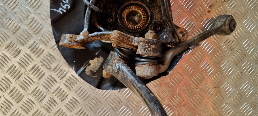 фото №10, Bmw x3 f25 x4 f26 поворотный кулак амортизатор правый перед 6855954 6796316 ii