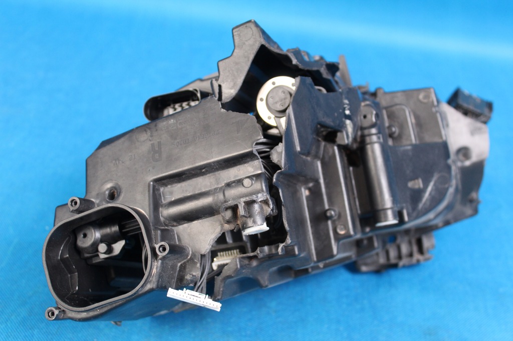 фото №14, Фара диодный led правый перед оригинальный номер audi a4 rs4