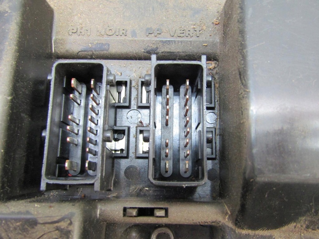 фото №8, 307 2.0 hdi 05r модуль bsi коробка запобіжників 9651197680 9651196980