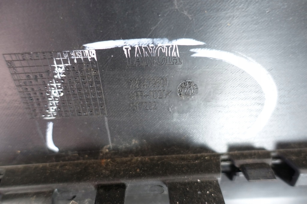 фото №12, Lancia ypsilon ii 2011- бампер задняя задний 735479601