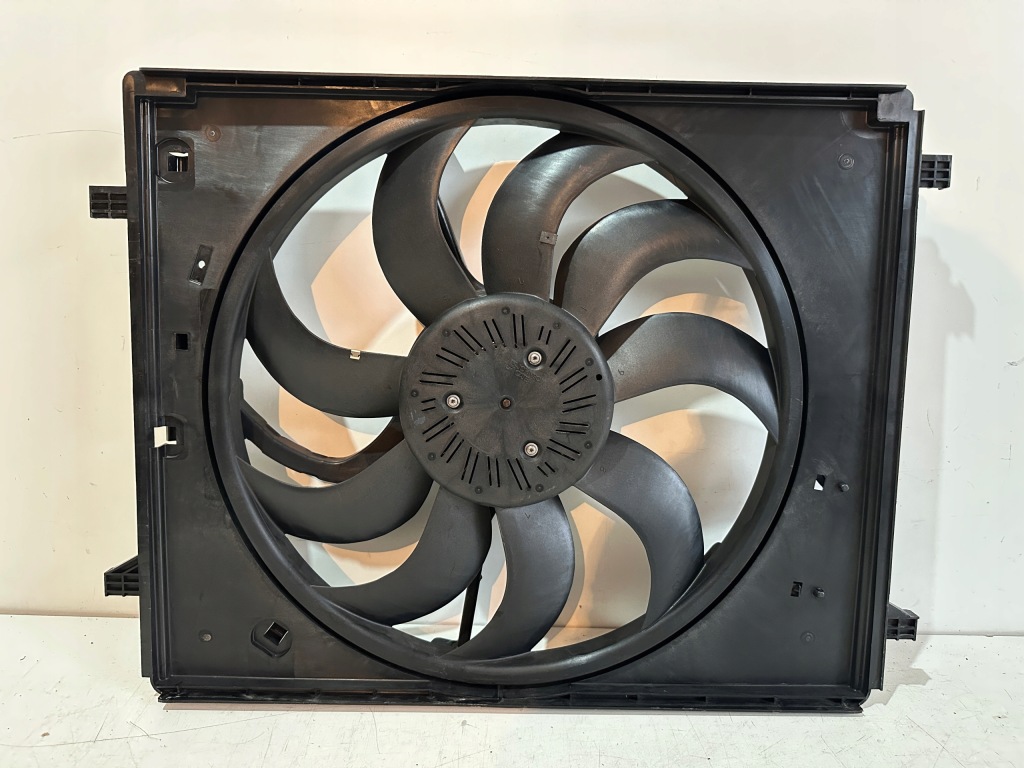 Купити Maserati ghibli 16478747 вентилятор вентилятор