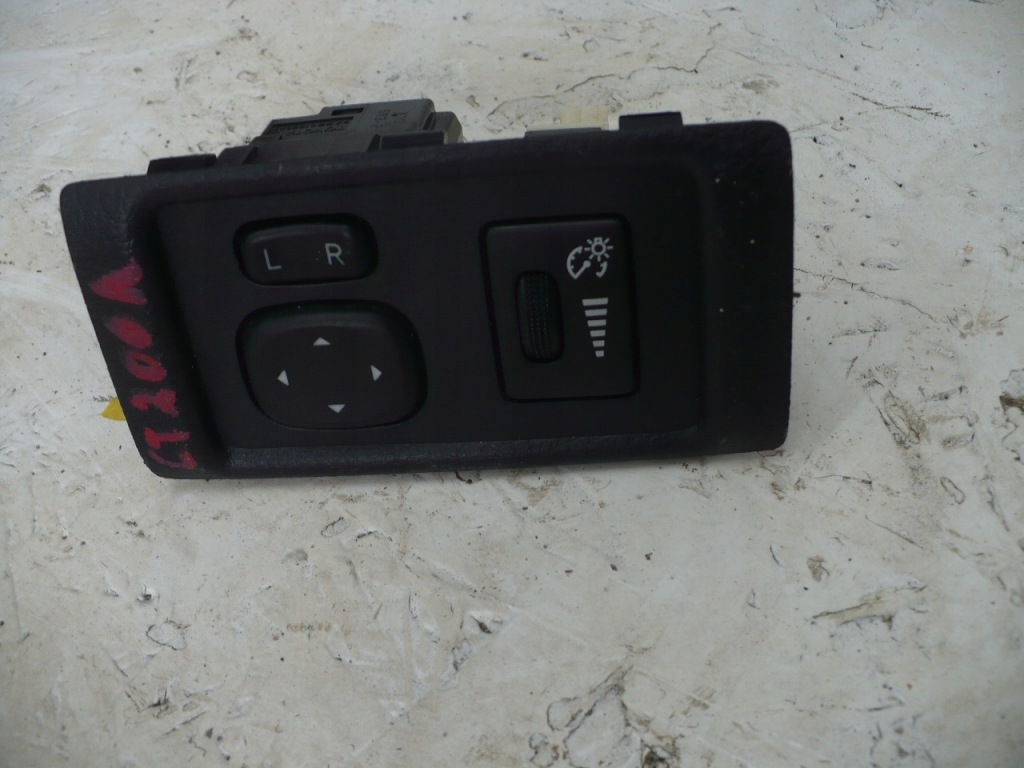 Купити Панель дзеркал pdc комплект lexus ct ct200h