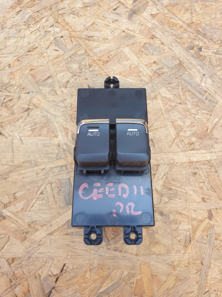 фото №1, Kia ceed ii переключатель окон