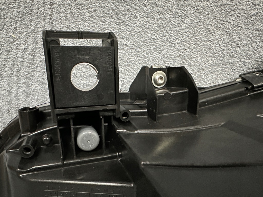 Фара alfa romeo giulia bi-xenon поворотний америка комплектна ліва 50564106 Недорого